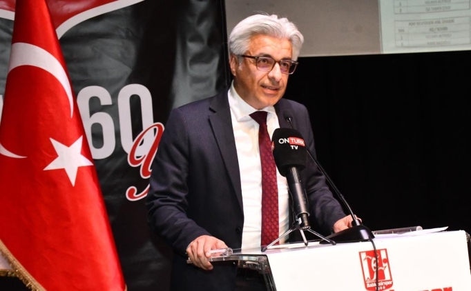 Bal�kesirspor'da Ba�kan Alt�n�z korkuttu