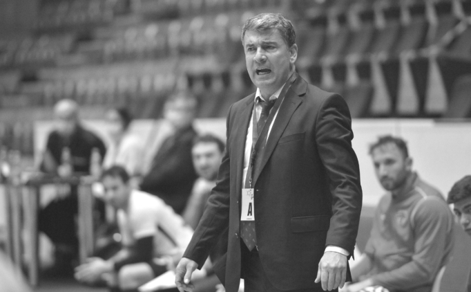 Hentbolda ac� kay�p: Serdar Seymen