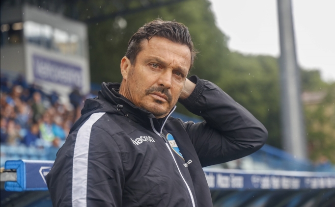 Milan'da yeni teknik direkt�r i�in onay ��kt�