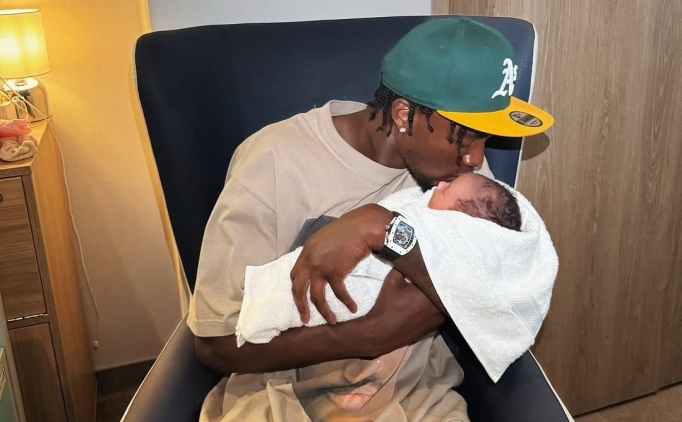 Tammy Abraham, baba oldu