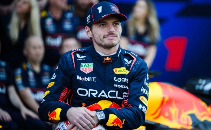 Verstappen, 2026 y�l�ndaki yar�� numaras�n� a��klad�!