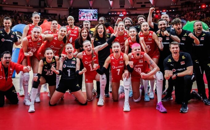 A Milli Kad�n Voleybol Tak�m�'n�n Avrupa �ampiyonas� kadrosu a��kland�