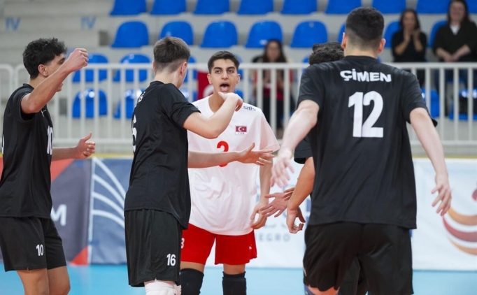 U18 Milli Tak�m, Kosova'ya set vermedi