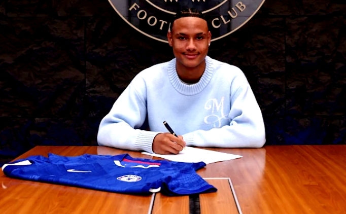 Eboue'nin o�lu Chelsea ile imzalad�