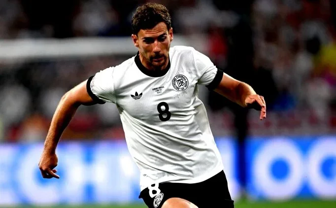 Goretzka, Fenerbah�e'den teklif bekliyor!