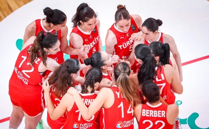 20 Ya� Alt� �mit K�z Milli Basketbol Tak�m�, Avrupa �ampiyonas�'nda �eyrek finalde