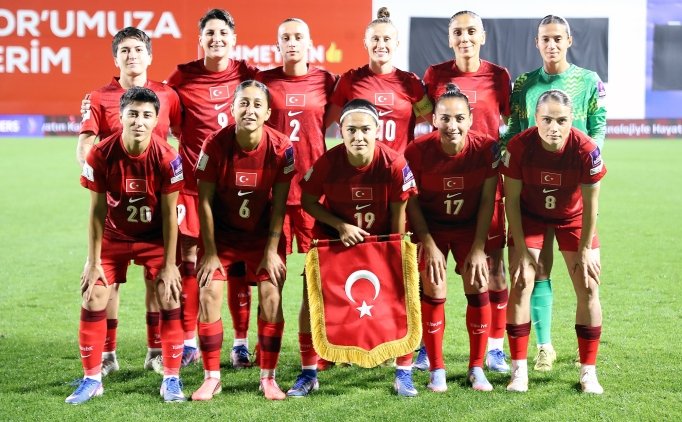 A Milli Kad�n Futbol Tak�m�, Slovenya'ya konuk