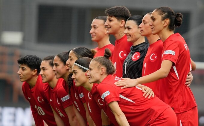 Kad�n Milli Tak�m�, Kuzey �rlanda'y� tek golle ge�ti