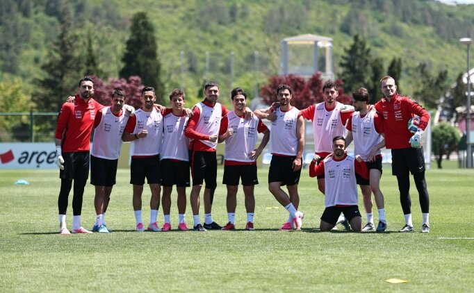 A Milli Futbol Tak�m�, Kuzey Makedonya ma�� haz�rl�klar�n� s�rd�rd�