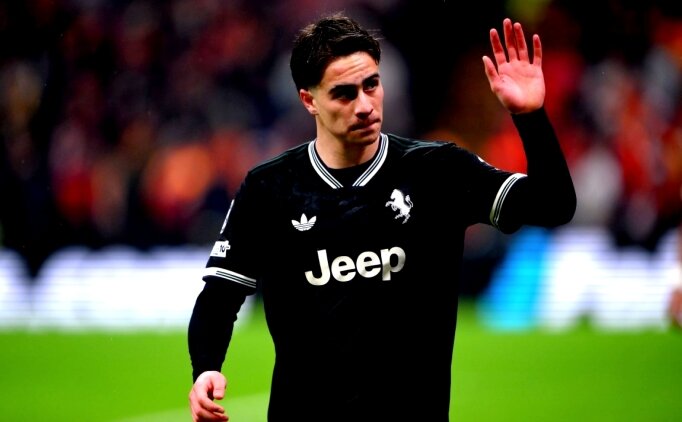 Juventus'ta Galatasaray �ncesi iki soru i�areti