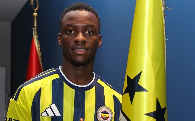 Sadio Mane'nin veliaht�: Amara Diouf