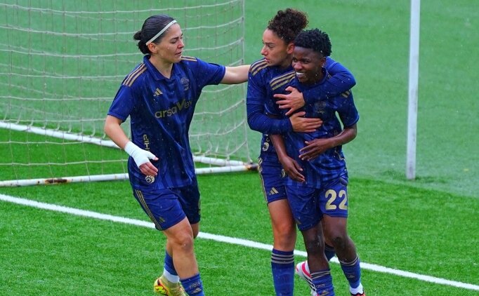 Fenerbah�e Arsavev �ampiyonlu�a ko�uyor!