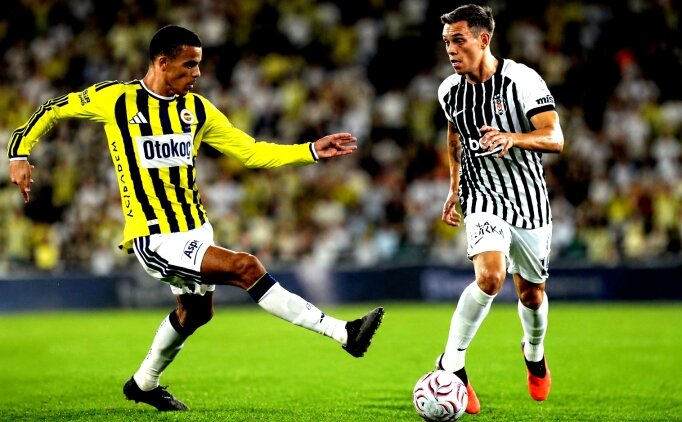 18 futbolcu ilk derbi heyecan�n� ya�ayacak
