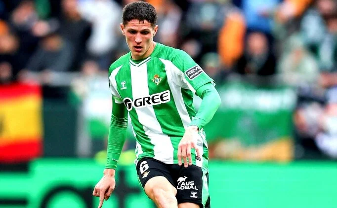 Galatasaray'da g�ndem Altimira