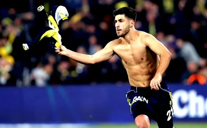 Asensio: 'Mutluyum, ayr�lmay� d���nm�yorum!'