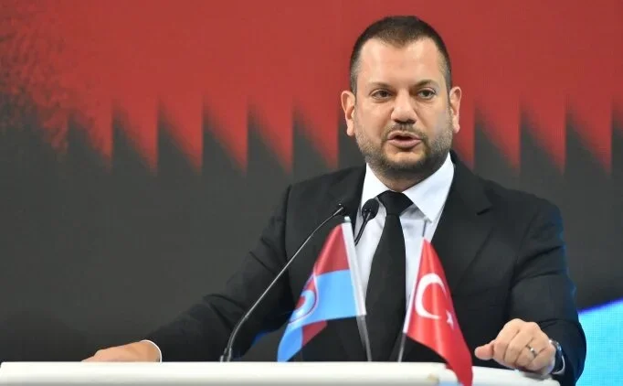 Kul�plerden talep: Ayakta seyirci!