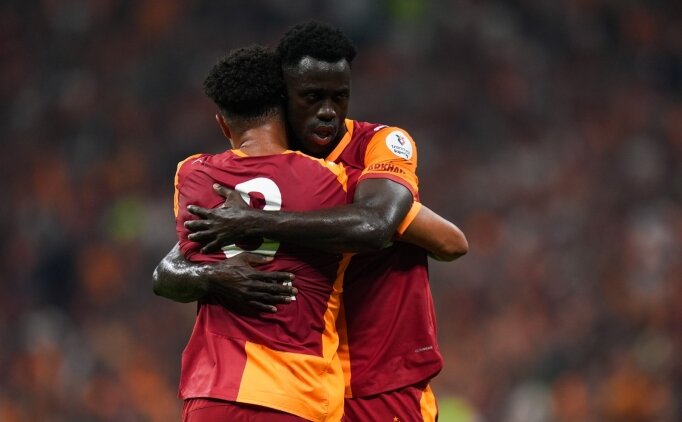 Galatasaray'dan Davinson Sanchez i�in rest!