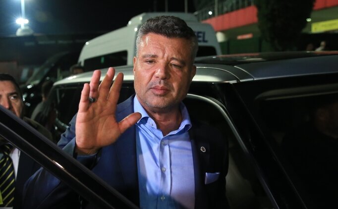 Fenerbah�e'de acil toplant�!