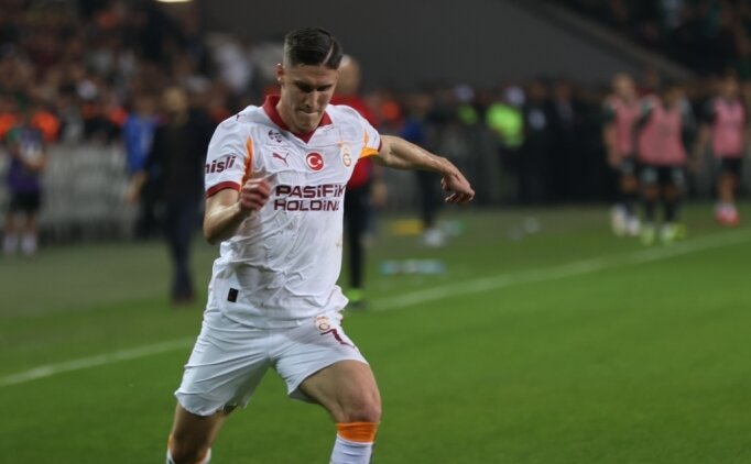 Roland Sallai'ye �ngiliz kancas�
