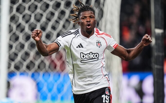 El Bilal Toure'den ele�tirilere yan�t: 'O aptallar gibi olmay�n'