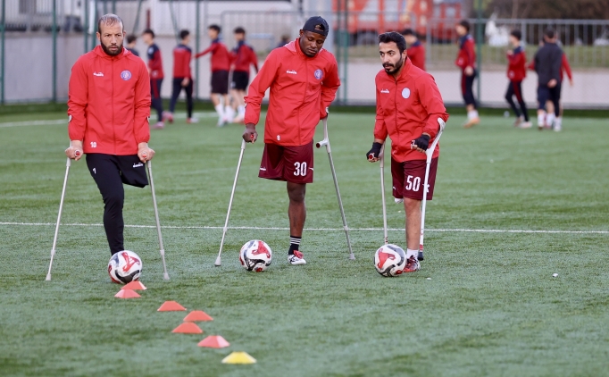 Trabzon B�y�k�ehir Belediyesi Ampute Futbol Tak�m� �ampiyonlu�a odakland�