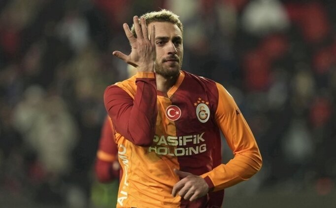 Bar�� Alper Y�lmaz, y�ld�zlarla yar���yor