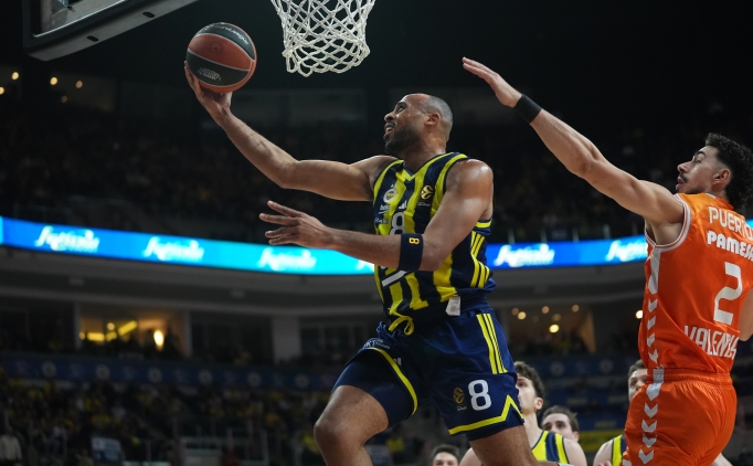 Fenerbah�e Beko'nun konu�u Kosner Baskonia