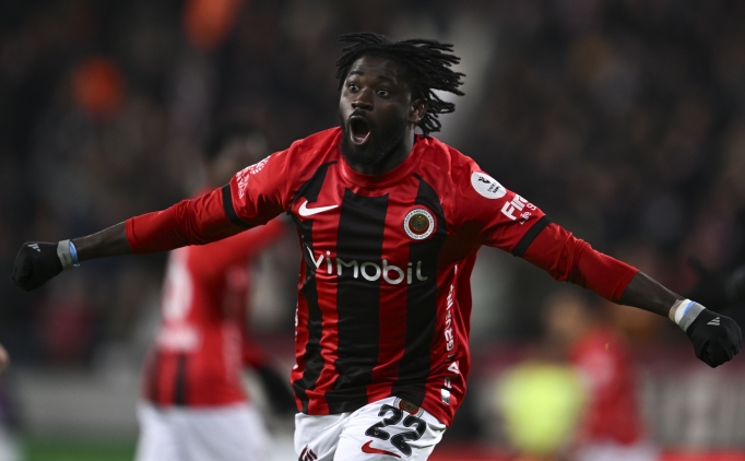 Gen�lerbirli�i, Ba�kan �akmak y�netiminde 'vites y�kseltti'