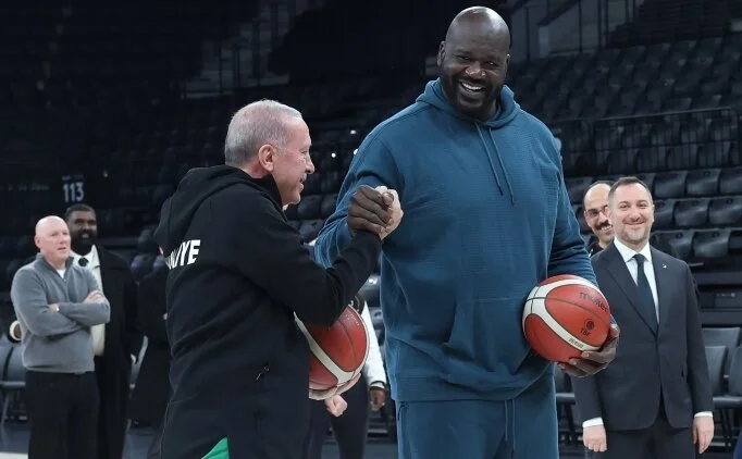 Shaquille O'Neal: 'T�rkiye'de bir kahramanlayd�m'