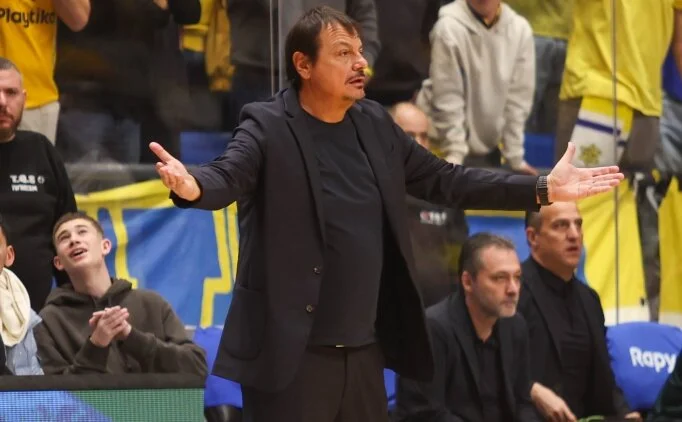 TBF, Ergin Ataman'a sald�r� i�in inceleme istedi