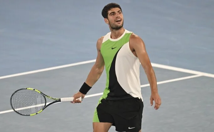 Carlos Alcaraz, Avustralya A��k'ta finale y�kseldi