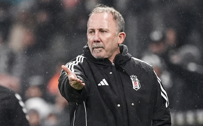 Be�ikta� evinde durmuyor: Hedef 4'te 4