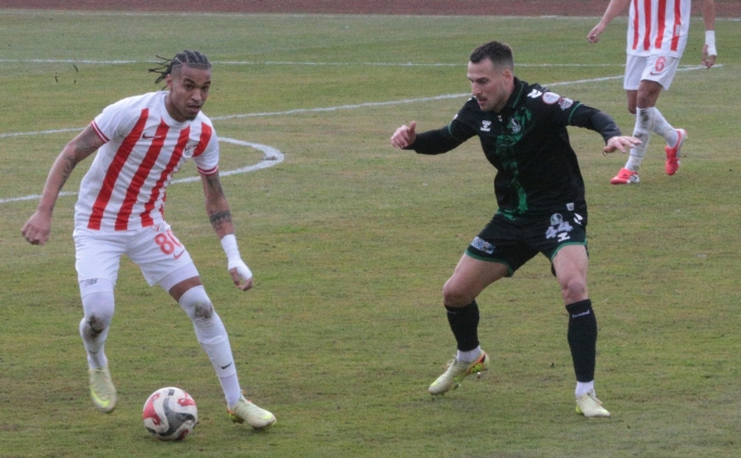 Boluspor, sahas�nda iki golle �� puan� ald�!