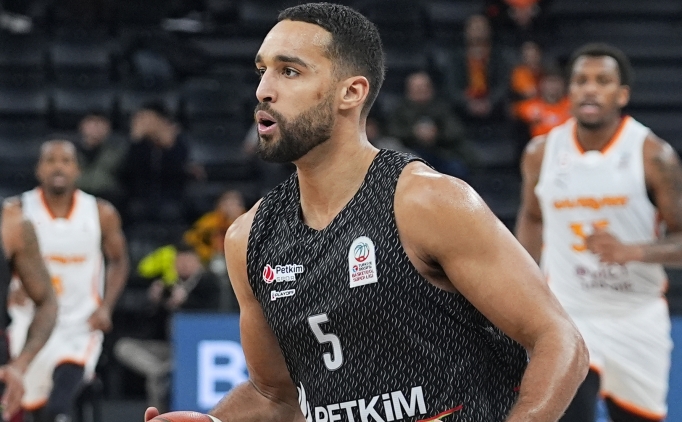 Petkimspor, Zaragoza deplasman�nda ilk yenilgisini ald�