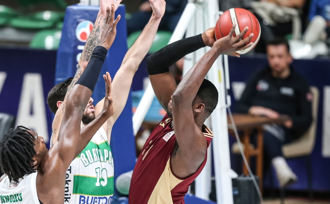 Trabzonspor, Bursaspor Basketbol deplasman�nda kazand�