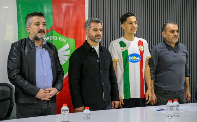 Amedspor'dan orta saha transferi: Cem �st�nda�