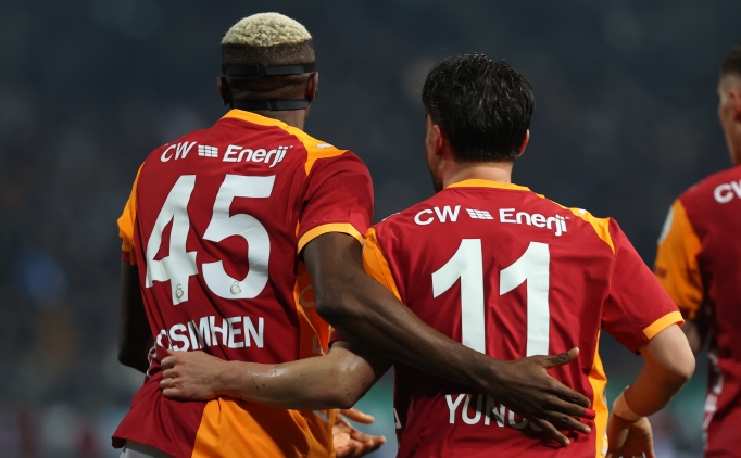 Galatasaray'dan i� sahada erken gol: Yunus Akg�n