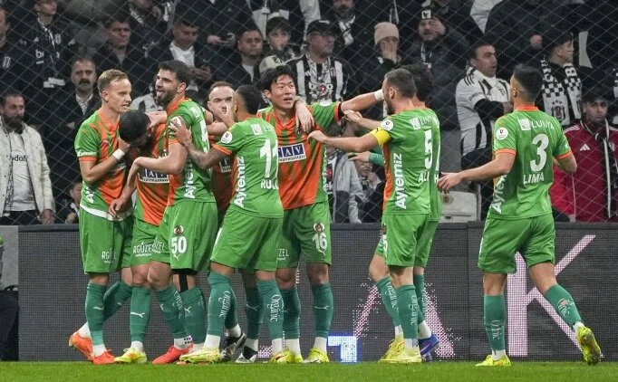 G�ven Yal��n'�n Be�ikta�'a kar�� �arp�c� istatisti�i