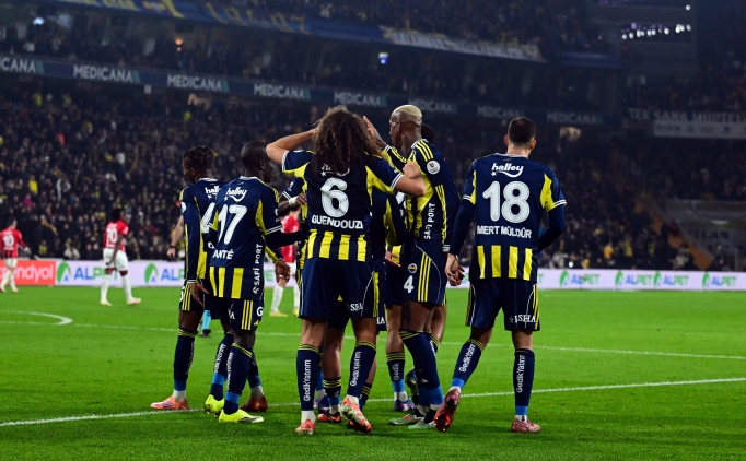 Fenerbah�e'de tam 6 isim kart s�n�r�nda!