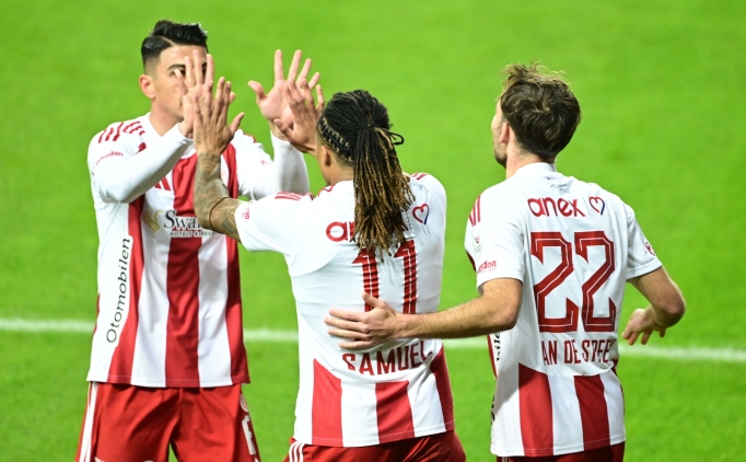 Antalyaspor, Samsunspor'un moralini bozdu!