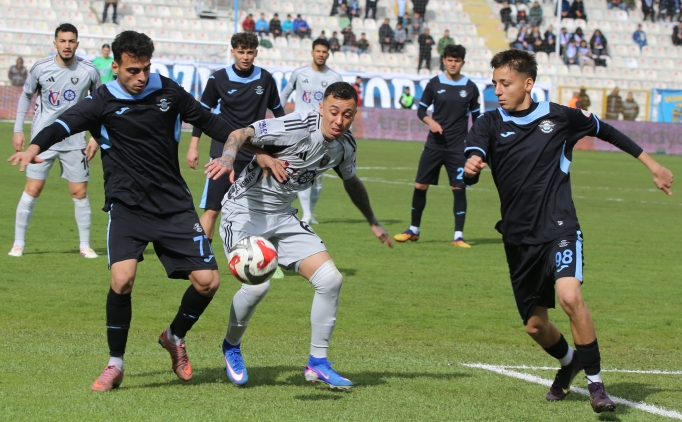 Erzurumspor'dan evinde bol goll� galibiyet!