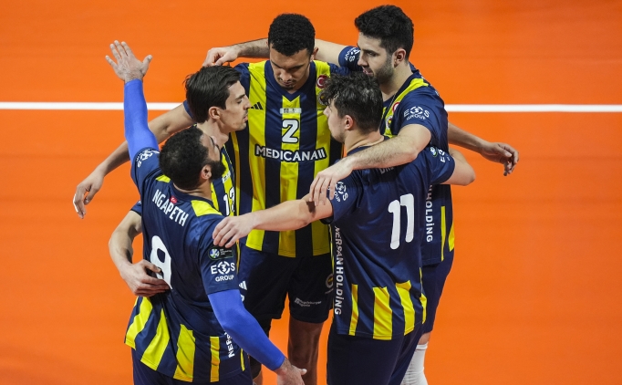 Fenerbah�e Medicana tur i�in sahaya ��k�yor