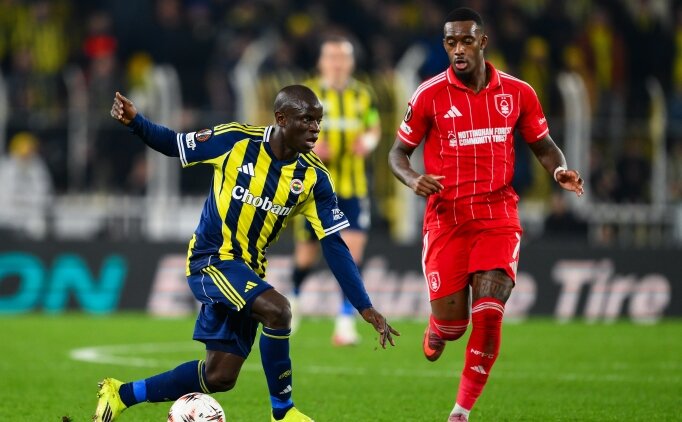 Fenerbah�e'de Kante yedek kald�