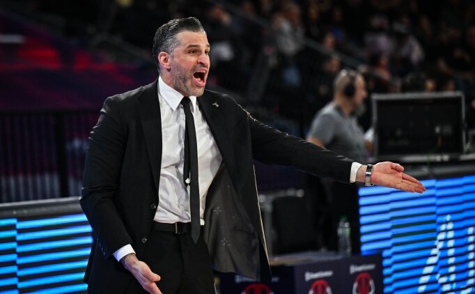 Dusan Alimpijevic'e iki ma� men cezas�!