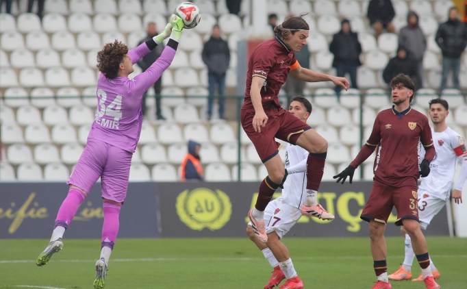 Band�rma evinde Hatay'� rahat ge�ti