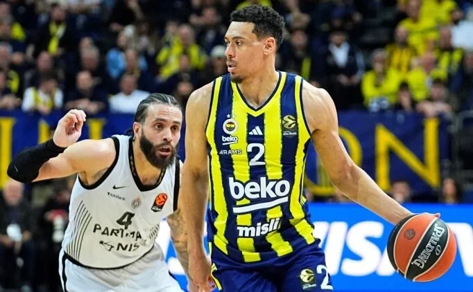 Lider Fenerbah�e Beko, Partizan'� y�kt�: 8'de 8