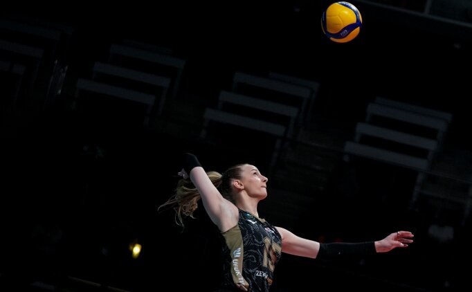 Zeren Spor, �eyrek finalde Imoco Volley'i a��rlayacak