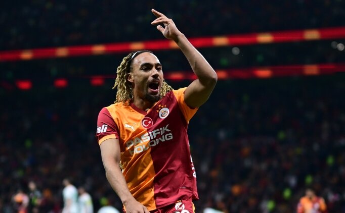 S�per Lig'de haftan�n gol� Sacha Boey'dan!