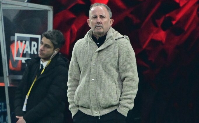 Sergen Yal��n, 90 dakikada 2 de�i�iklik yapt�