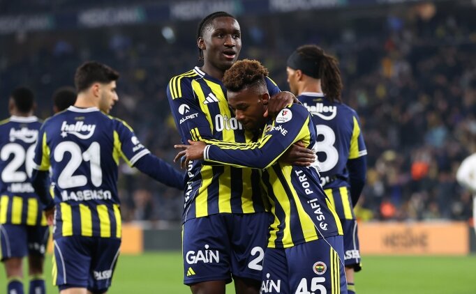 Dorgeles Nene'den Fenerbah�e'de ilk hat-trick!
